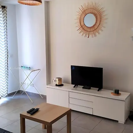 Appartement Deux Pièces